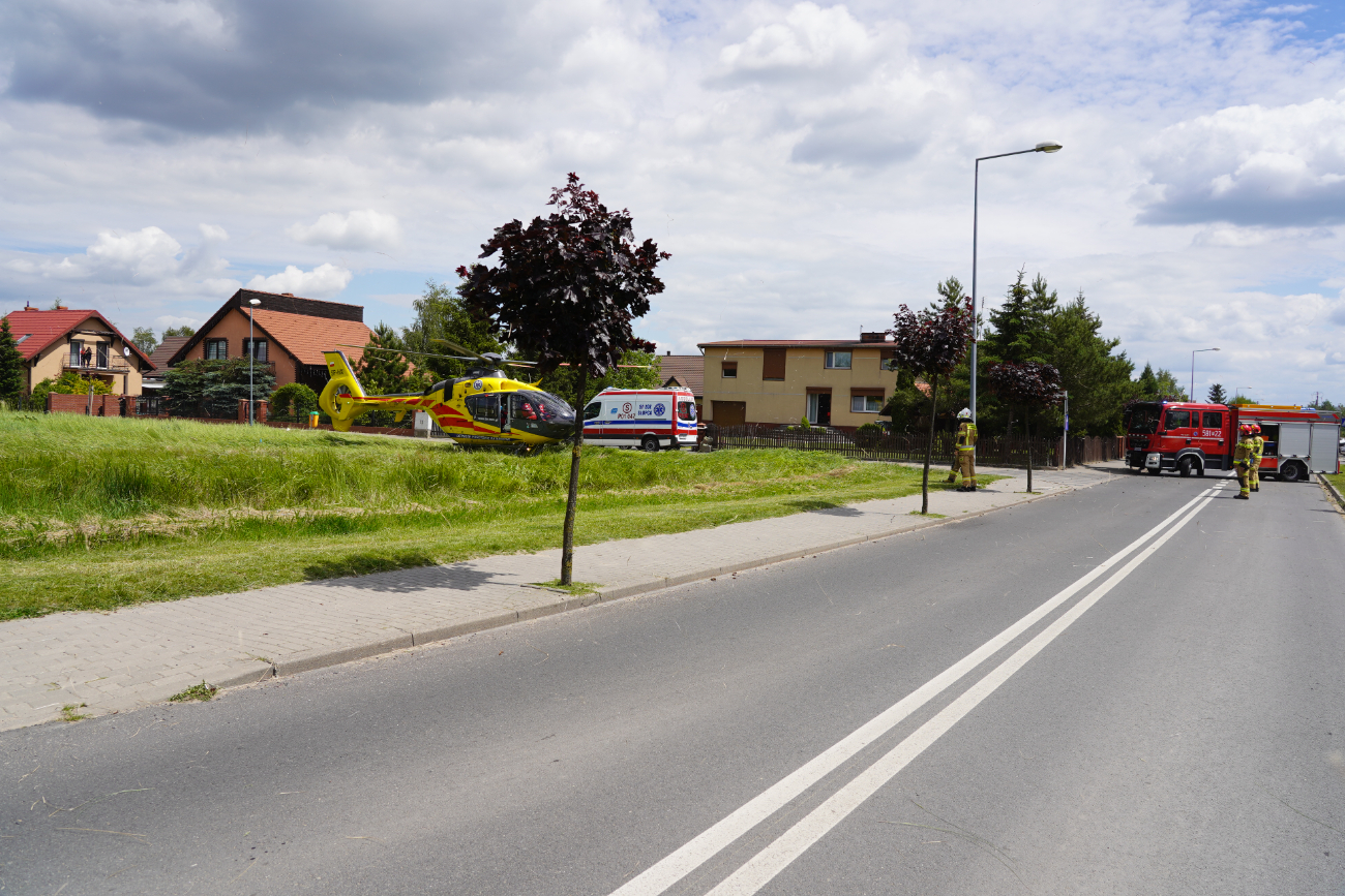 Helikopter lądował w Strzałkowie. Pomocy potrzebowało dziecko