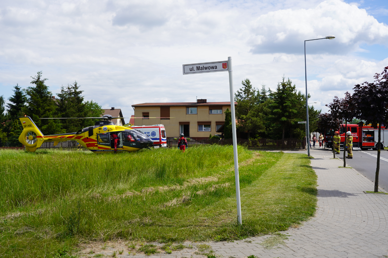 Helikopter lądował w Strzałkowie. Pomocy potrzebowało dziecko