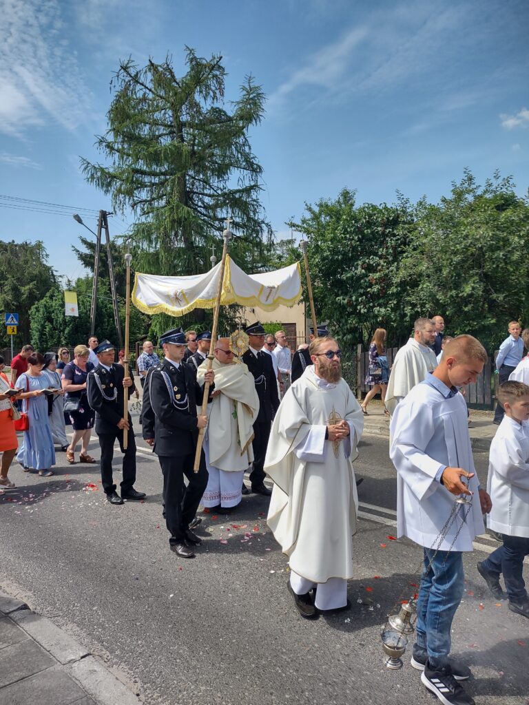 Boże Ciało w Giewartowie ZDJĘCIA