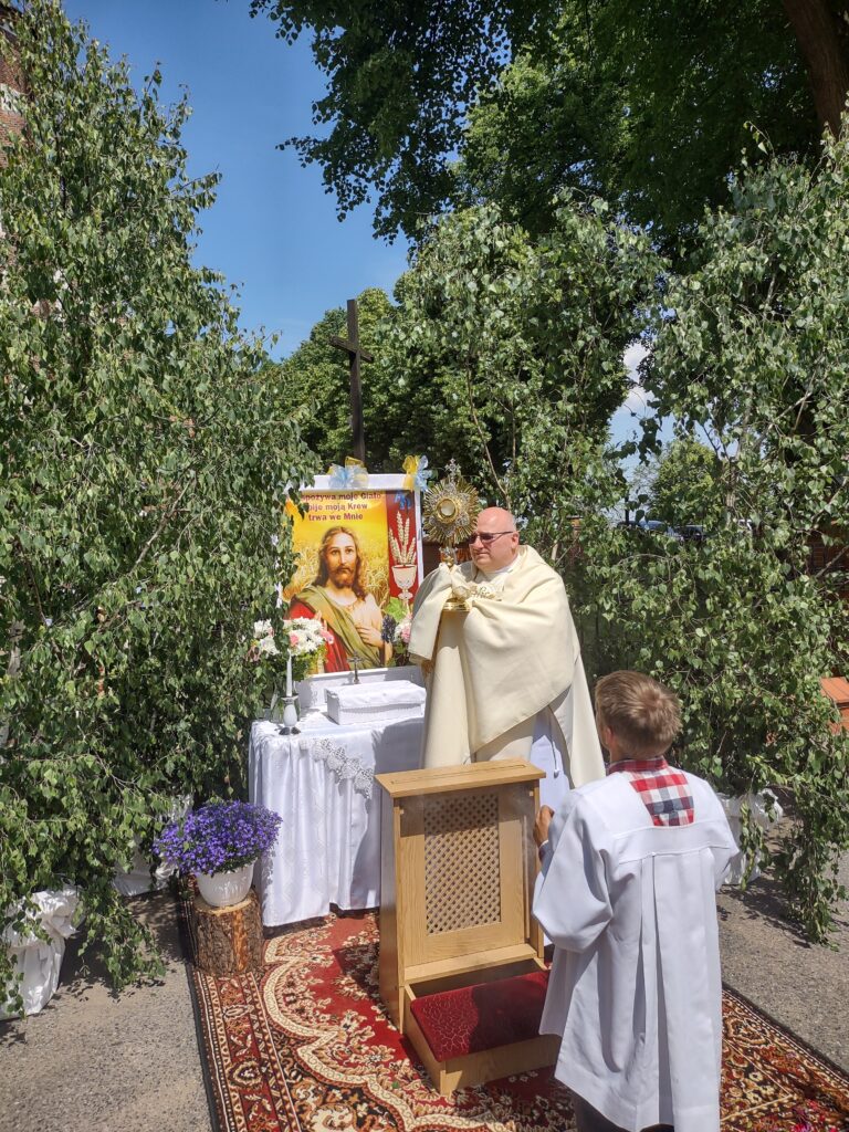 Boże Ciało w Giewartowie ZDJĘCIA