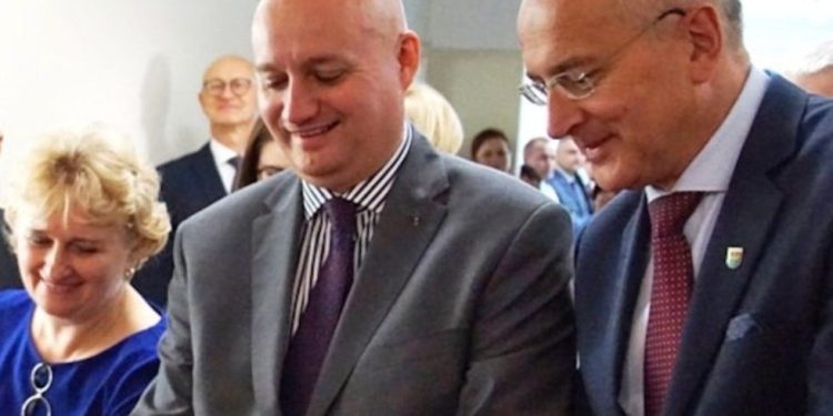 Zastąpi Kaczyńskiego w rządzie