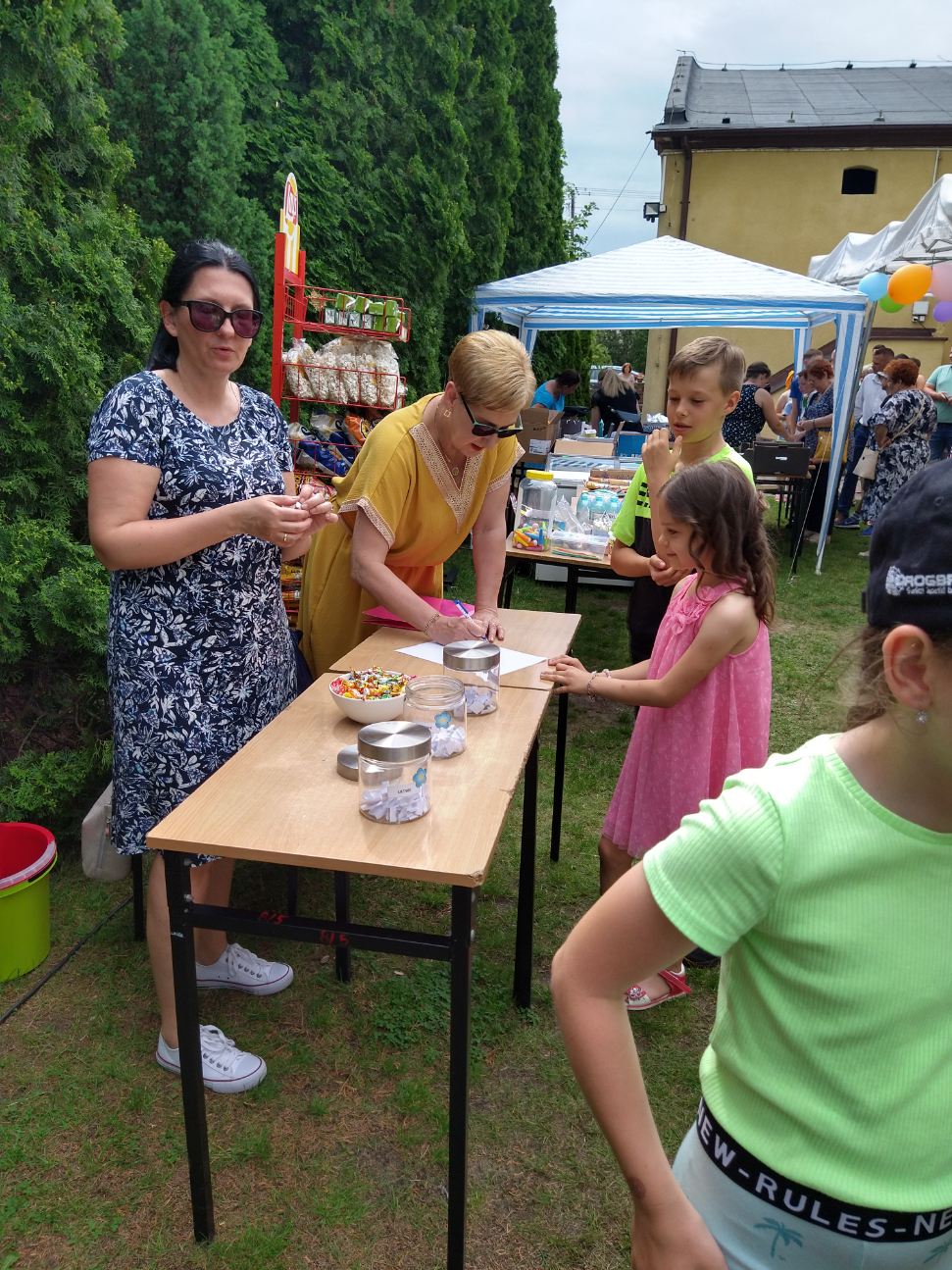 W Drążnej uratowali kierowcę – festyn rodzinny