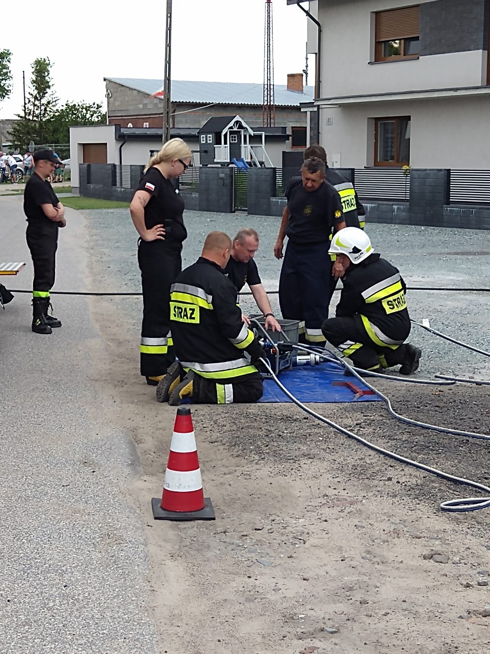 W Drążnej uratowali kierowcę – festyn rodzinny