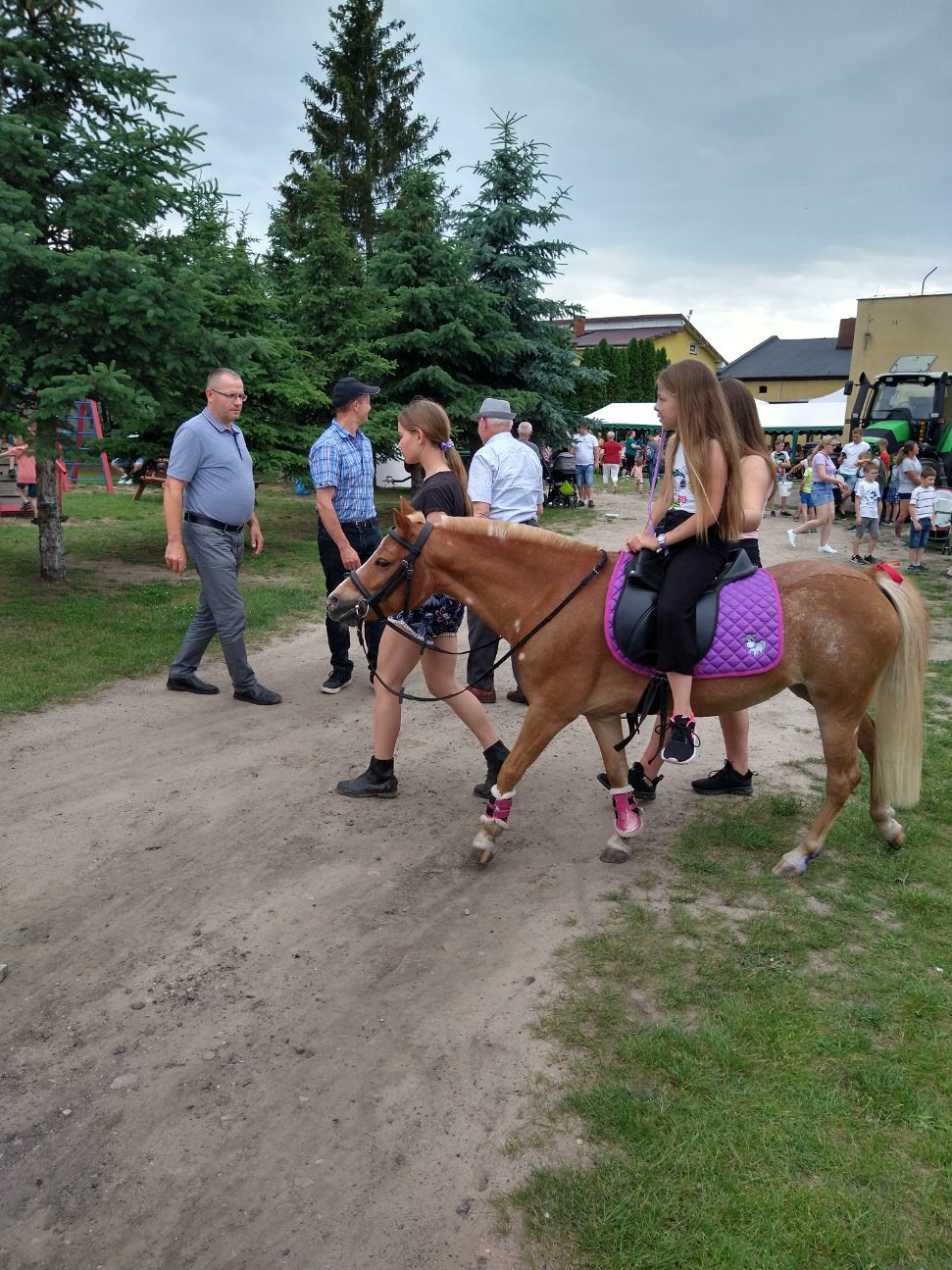 W Drążnej uratowali kierowcę – festyn rodzinny