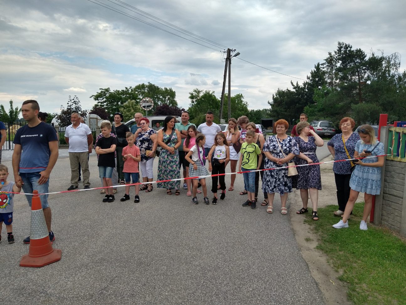 W Drążnej uratowali kierowcę – festyn rodzinny