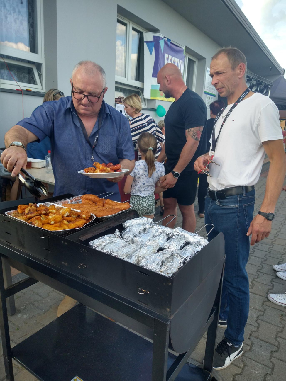 W Dziedzicach bawiły się  trzy pokolenia mieszkańców