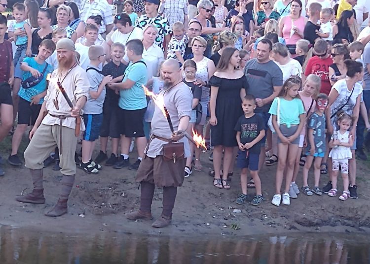 Kilkaset osób bawiło się na Wiankach w Ciążeniu