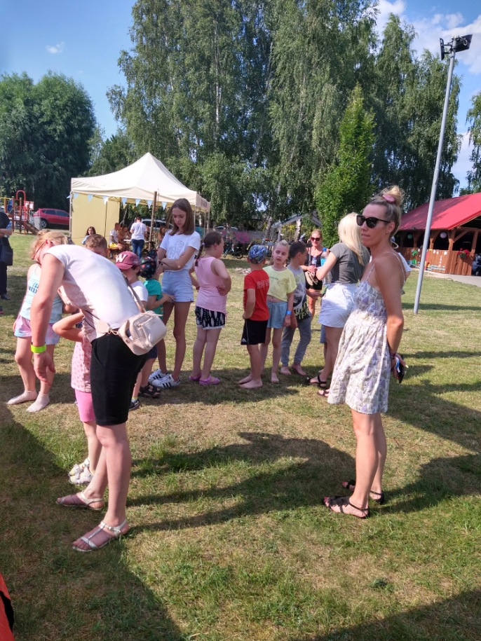 Szparagi królowały na stole w Gółkowie