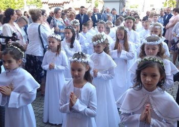 I Komunia św. w Lądku