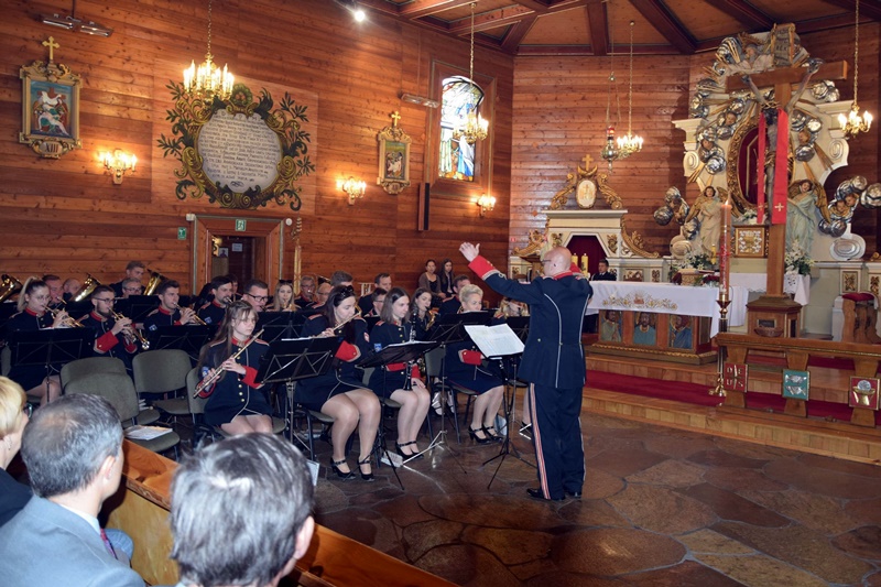 Zagrali w Ostrowie Kościelnym