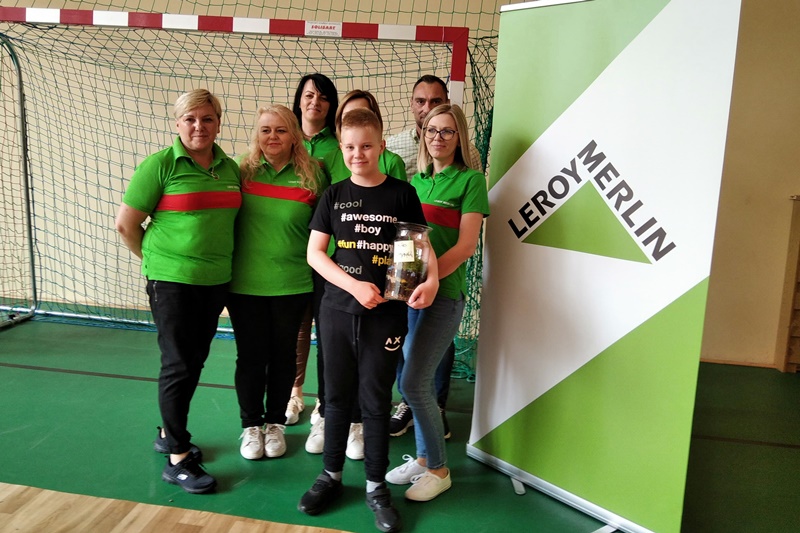 „Dzieciaki Sadzeniaki” dla Miłosza