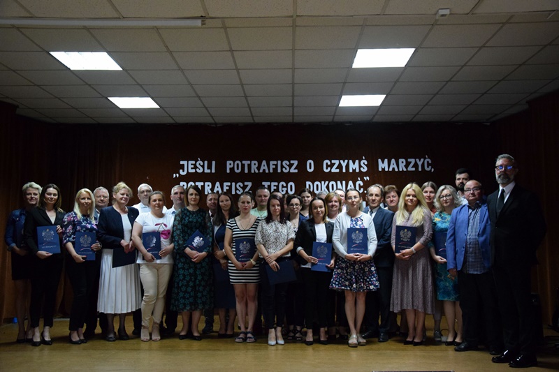 Strzałkowo: Klasy ósme zakończyły rok szkolny