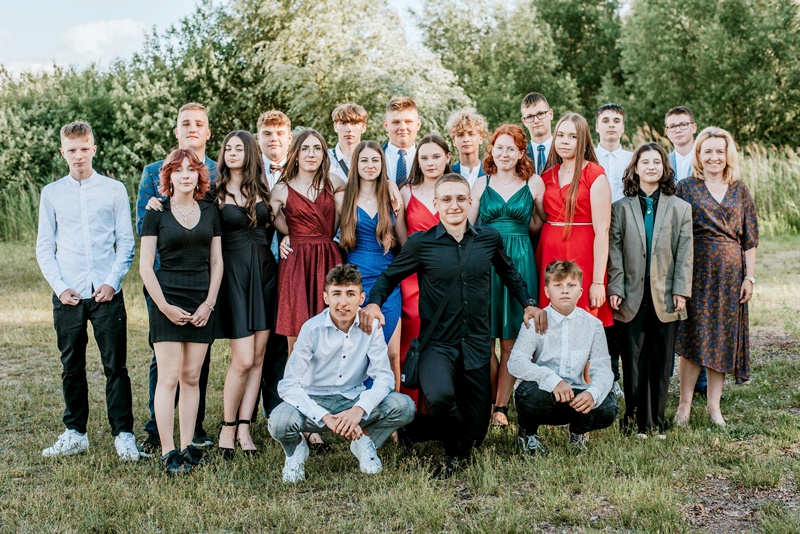 Strzałkowo: Klasy ósme zakończyły rok szkolny