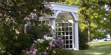 Lampy ogrodowe na prąd Zuma Line. Odkryj kolekcję Kavala!