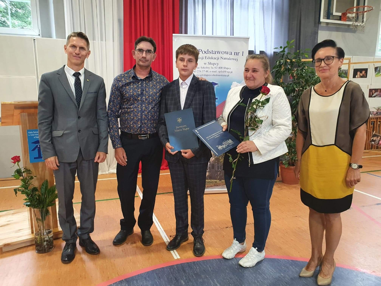 Najlepsi absolwenci dostali po 500 zł