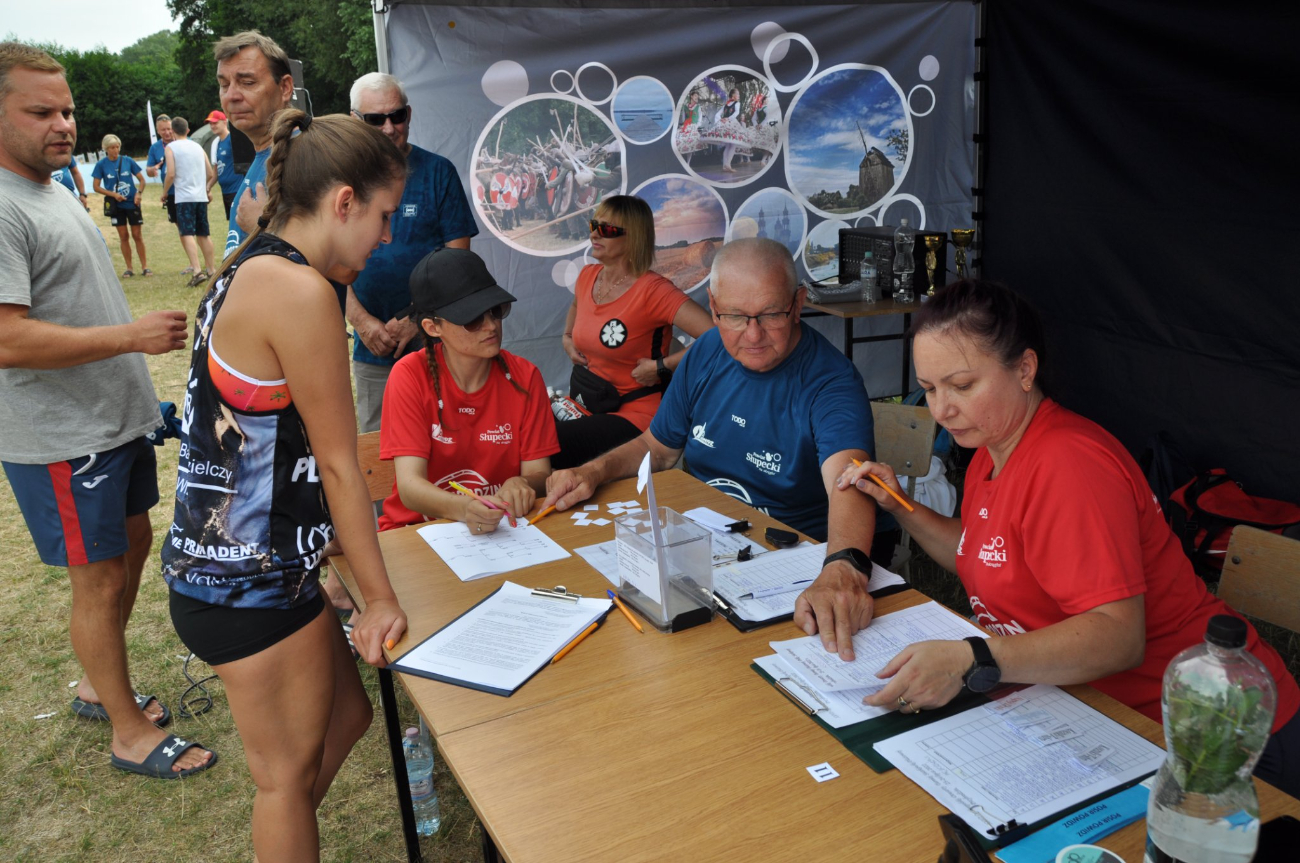 Siatkarskie święto w Przybrodzinie ZDJĘCIA