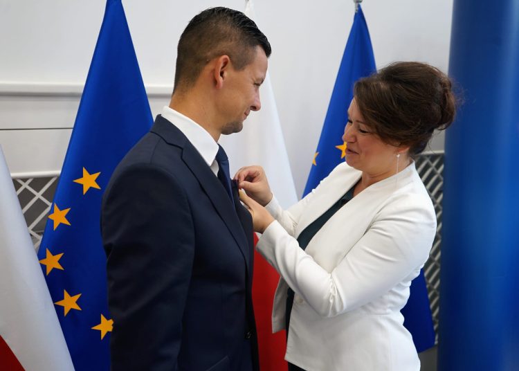 Wójt dostał Brązowy Krzyż Zasługi