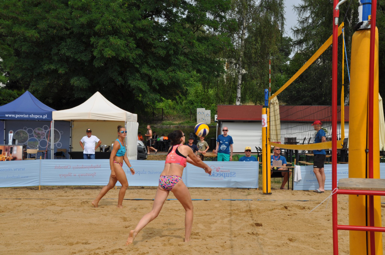 Siatkarskie święto w Przybrodzinie ZDJĘCIA