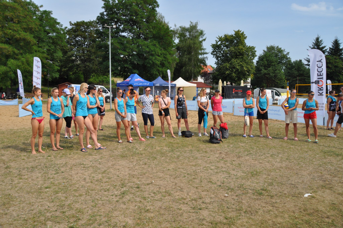 Siatkarskie święto w Przybrodzinie ZDJĘCIA