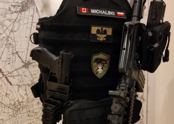 Stworzył Bullfrog – kamizelkę do ataku i obrony