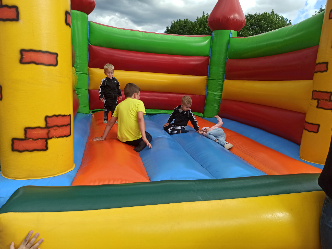 Bawili się na Pikniku Ostrowickim ZDJĘCIA