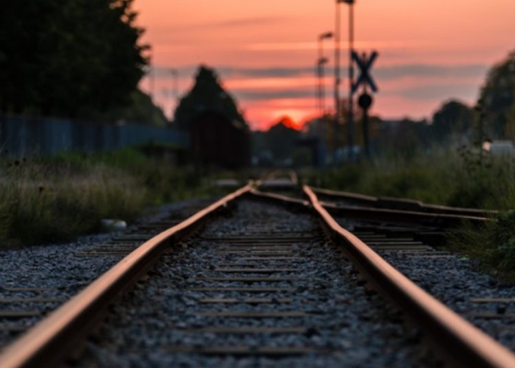 Czasowo zamknięty przejazd kolejowy