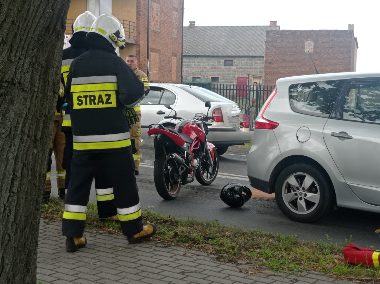 Wypadek za rondem na Kleczewskiej
