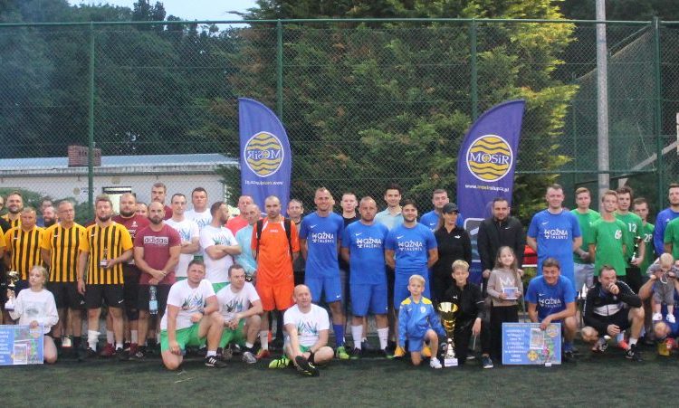 Meble uzupełniły podium