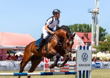 Z pasją i uporem realizuje swoje marzenia