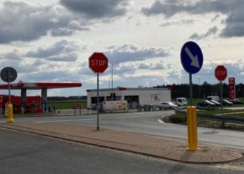 Groźnie w Wólce. Droga była całkowicie zablokowana