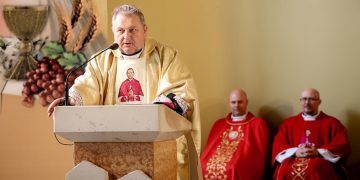 Dlaczego w Kozalu jest mniej księży? Zapytaliśmy w kurii