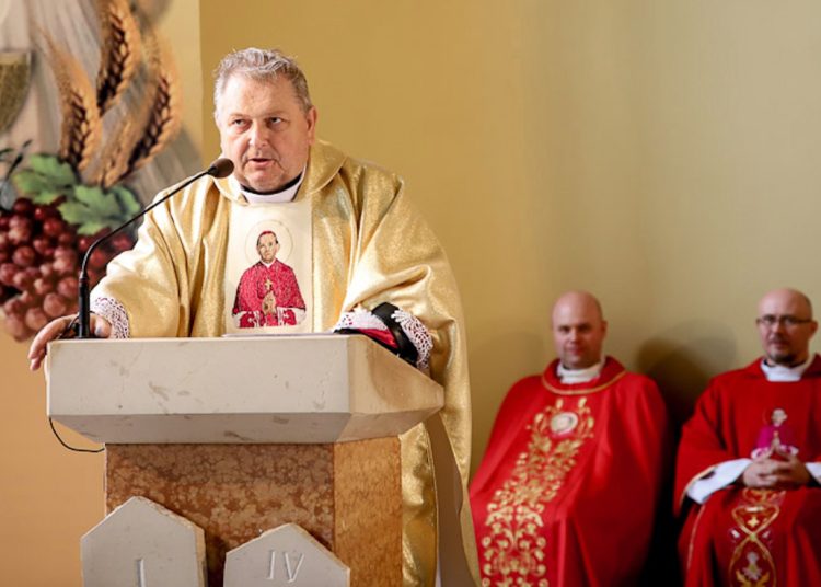 Dlaczego w Kozalu jest mniej księży? Zapytaliśmy w kurii