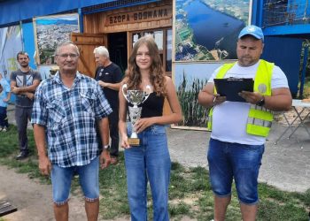 Nad jeziorem zakończyli wakacje ZDJĘCIA