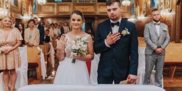 Anita i Grzegorz. Samych pięknych dni!