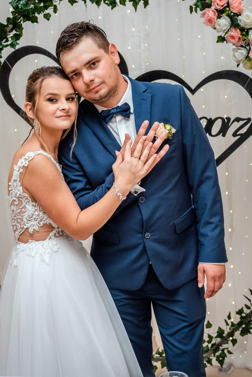 Anita i Grzegorz. Samych pięknych dni!