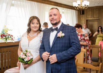 Karolina i Tomasz. Samych pięknych dni!