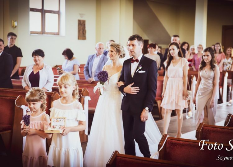 Agnieszka i Tomasz. Samych pięknych dni!