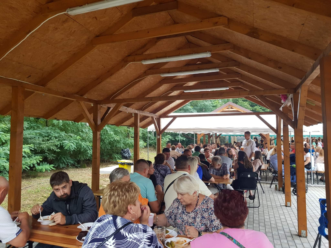 Dożynki parafialne w Młodojewie