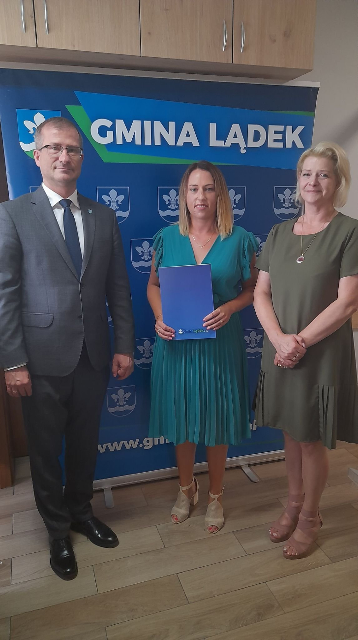 Nauczycielskie awanse w gminie Lądek