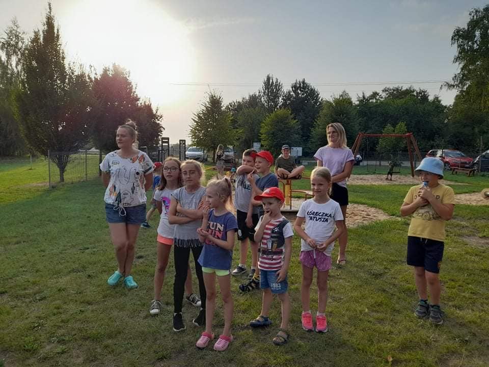 Sołtys Gółkowa i KGW dla dzieci