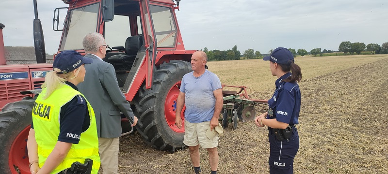 Policja i inspekcja pracy u rolników. Co robili?