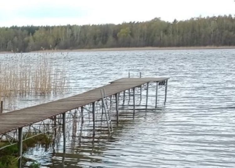 Nie kwapią się, by legalizować pomosty