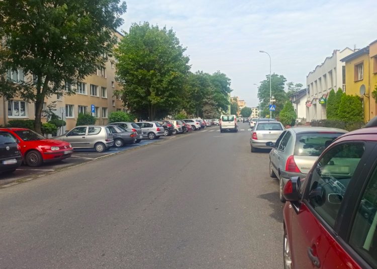 „Aż strach przechodzić na tej ulicy przez pasy”