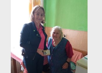 Kolejni seniorzy dostali opaski życia