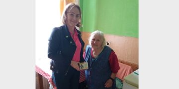 Kolejni seniorzy dostali opaski życia