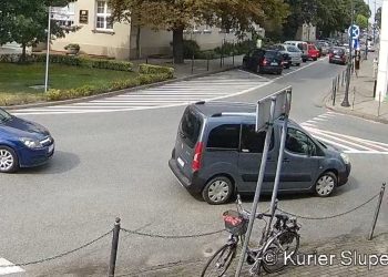 Piękne zachowanie kierowcy. Wszystko nagrała kamera, zobacz!