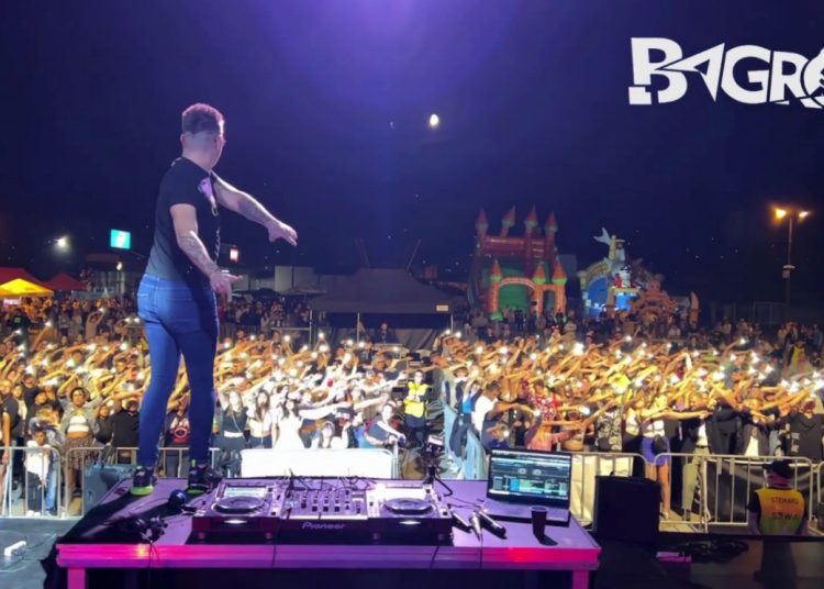 Bagrol wrzucił film z imprezy w Słupcy. Zobacz, jak porwał publiczność