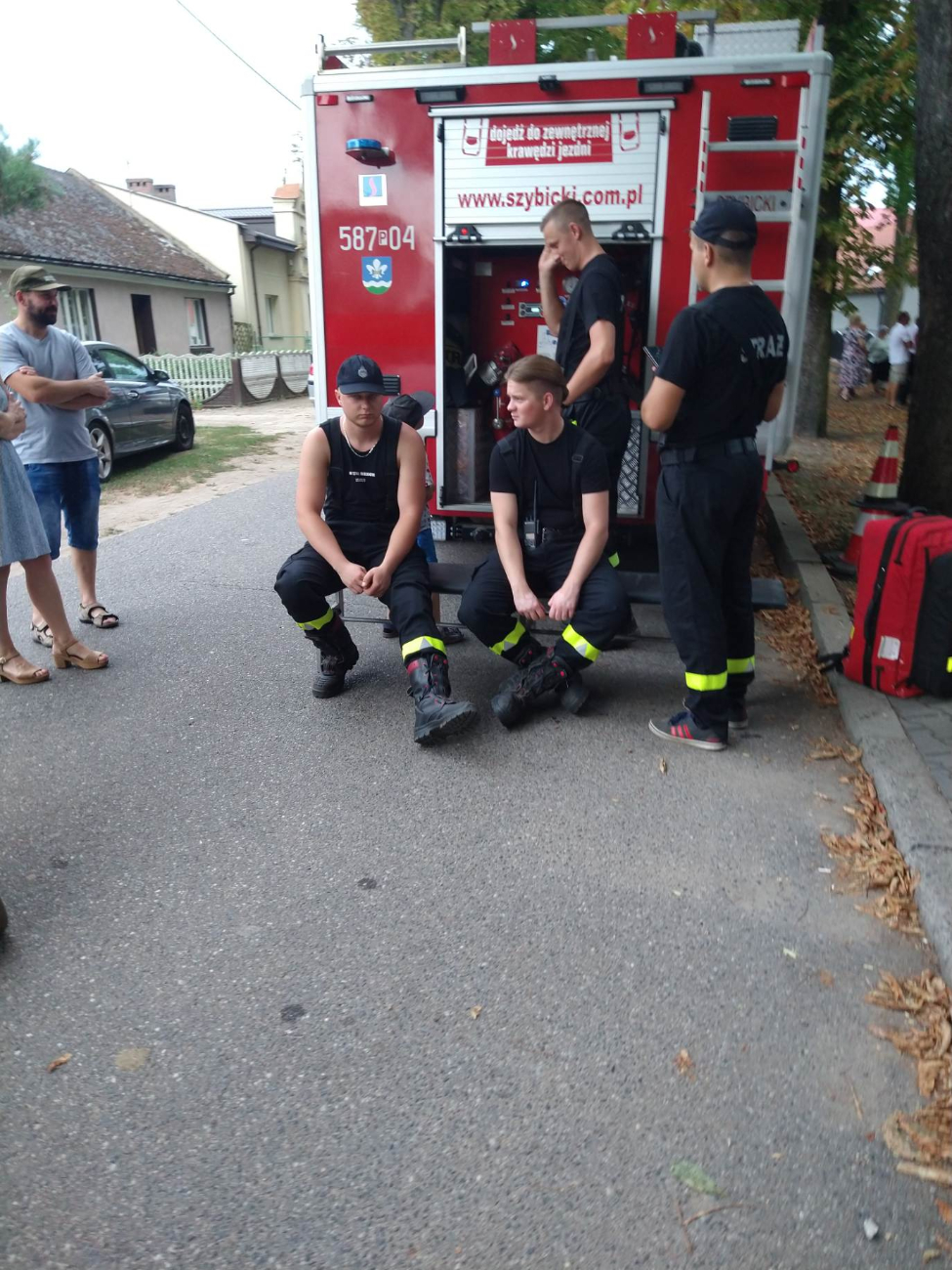 Tłumy na dożynkach parafialnych w Ciążeniu