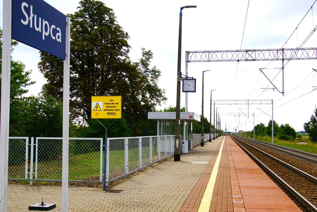 Kolej zmodernizuje słupeckie perony