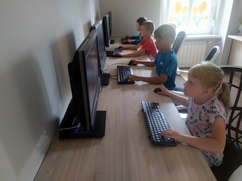 Aktywny lipiec w strzałkowskiej świetlicy